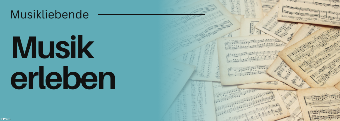 Noten auf einem Tisch