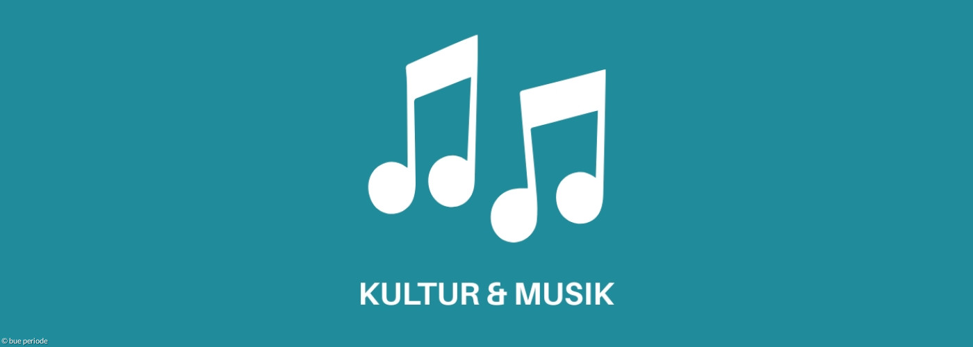Icon in weiß zwei Noten. Darunter steht in weißen Großbuchstaben: Musik & Kultur