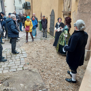 Live-Acting Gesandtenfriedhof